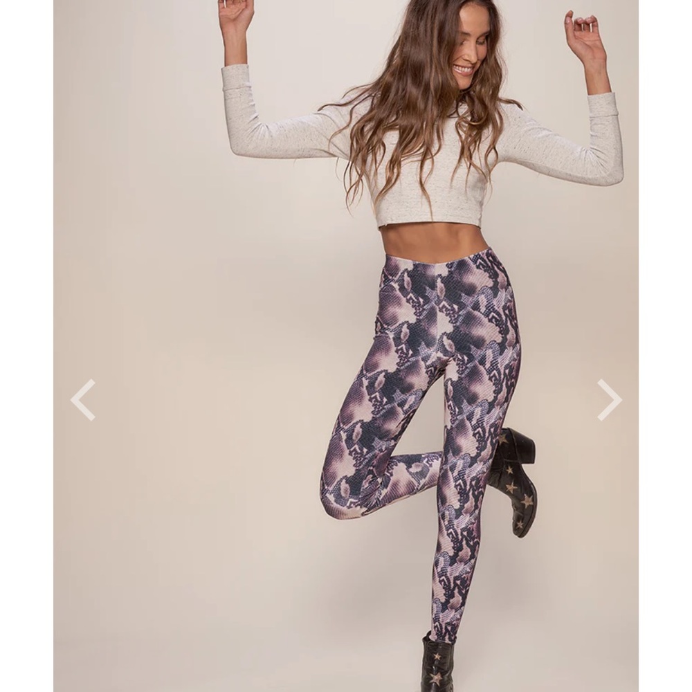 Spirithoods Velvet Snake Print Leggings